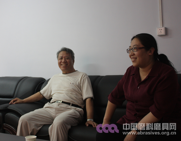 磨料磨具分會(huì)周金龍副秘書長(zhǎng)蒞臨中國(guó)磨料磨具網(wǎng)指導(dǎo)工作