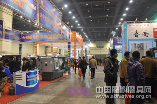 2012中國中部(鄭州)國際裝備制造業(yè)博覽會開幕