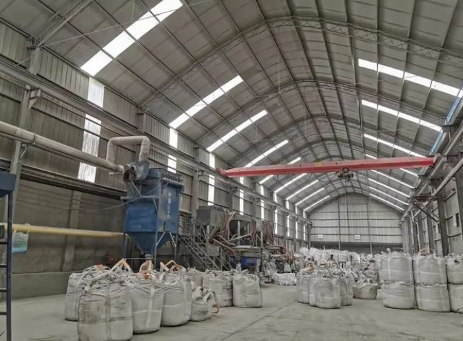 伊川鋒利：嚴(yán)峻挑戰(zhàn)下，把普通的棕剛玉做到不普通！